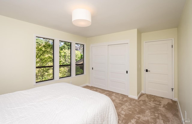 1043 La Quinta Ct, Napa, CA 94559 - carpeted bedroom featuring a closet and baseboards