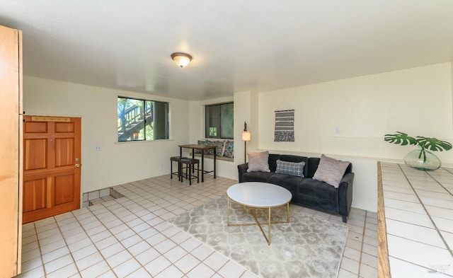 1043 La Quinta Ct, Napa, CA 94559 - living area featuring light tile patterned floors