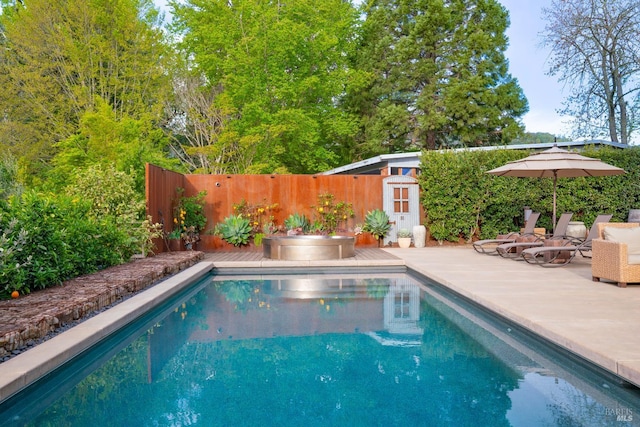 1067 Darms Ln, Napa, CA 94558 - view of swimming pool with a fenced backyard and a patio area