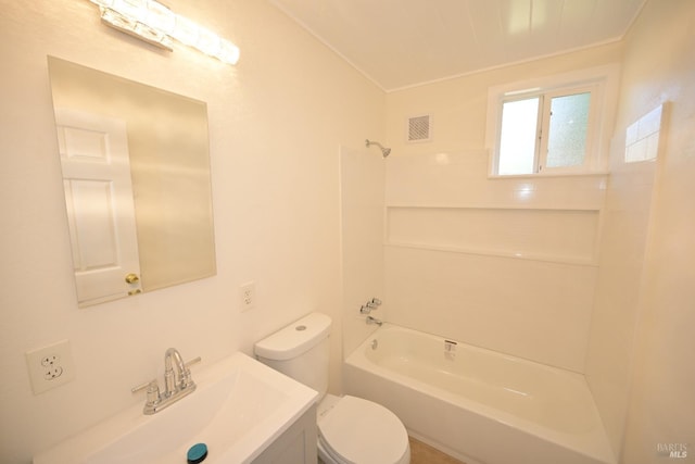 820 Fulton Ave, Vallejo, CA 94591 - full bath featuring toilet,  shower combination, vanity, and crown molding