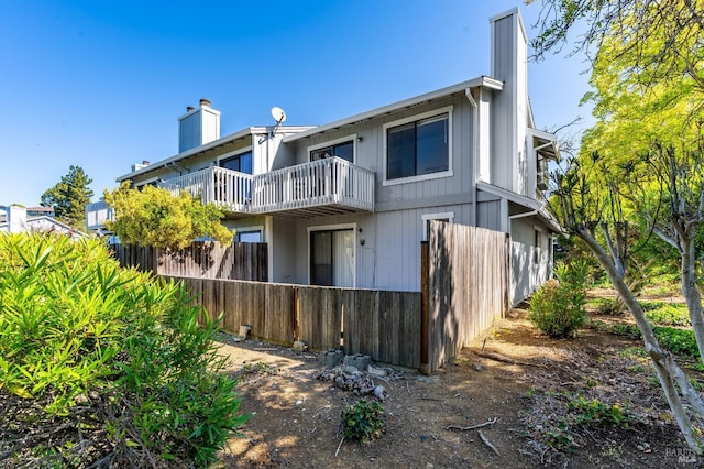 2000 Clearview Cir, Benicia, CA 94510 - back of house with a chimney and a balcony