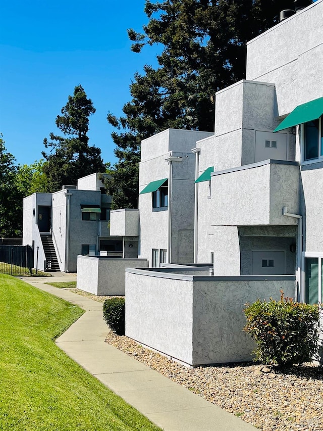225 Pennsylvania Ave Unit B1, Fairfield, CA 94533 - view of home's exterior featuring stucco siding