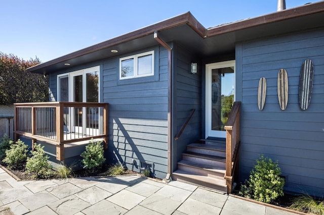 189 Seadrift Rd, Stinson Beach, CA 94970 - doorway to property featuring a deck and a patio area