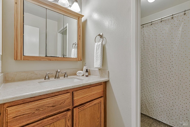 111 Cheda Ln, Novato, CA 94947 - full bathroom featuring vanity and curtained shower