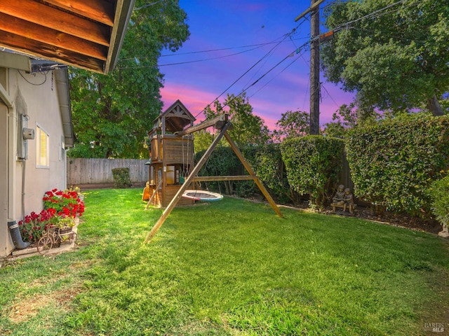1233 Lincoln St, Fairfield, CA 94533 - view of yard with a playground