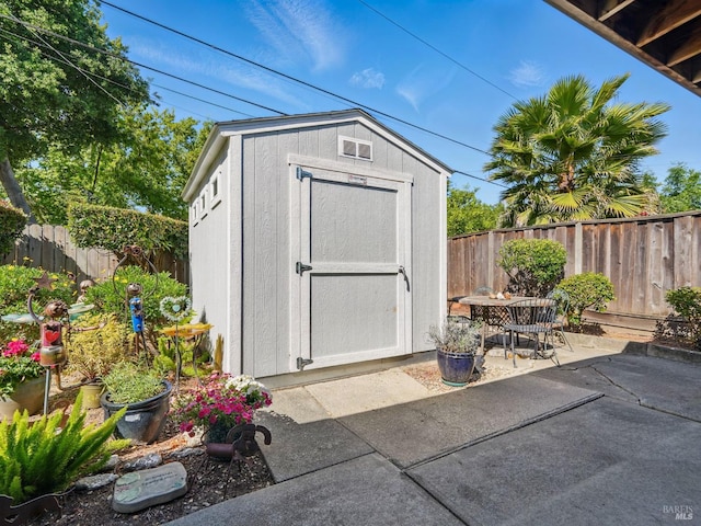 1233 Lincoln St, Fairfield, CA 94533 - view of shed featuring a fenced backyard
