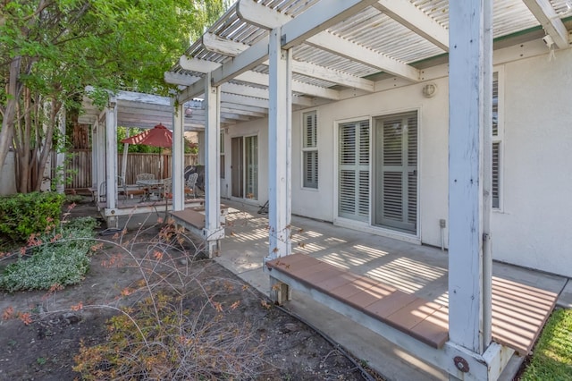 3543 Oak Shores Dr, Stockton, CA 95209 - view of patio featuring a pergola
