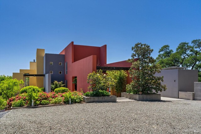 48 Longhorn Ridge Rd, Napa, CA 94558 - view of front of property with stucco siding