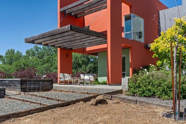 48 Longhorn Ridge Rd, Napa, CA 94558 - rear view of house featuring a patio area and stucco siding