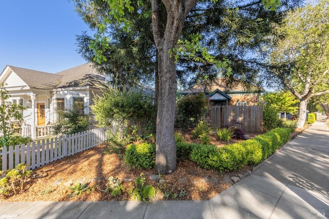516 Howard St, Petaluma, CA 94952 - view of front facade