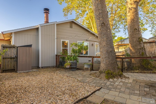 1133 Cielo Cir, Rohnert Park, CA 94928 - rear view of house with a gate and a patio