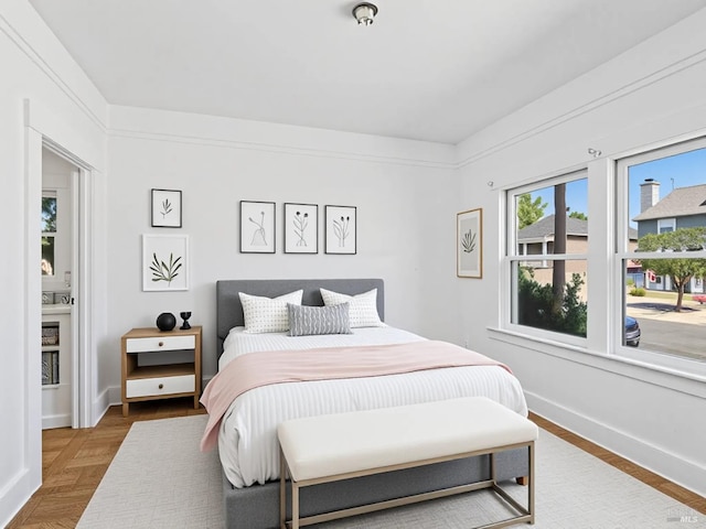 442 Piper St, Healdsburg, CA 95448 - bedroom featuring baseboards