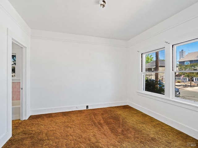 442 Piper St, Healdsburg, CA 95448 - unfurnished room featuring dark colored carpet and baseboards