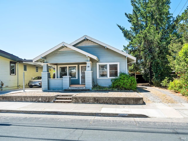 442 Piper St, Healdsburg, CA 95448 - view of front of property featuring a porch