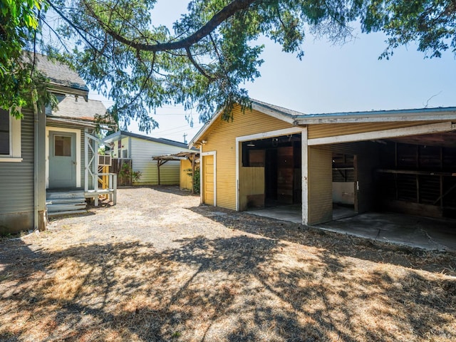 442 Piper St, Healdsburg, CA 95448 - view of rear view of house