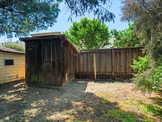 442 Piper St, Healdsburg, CA 95448 - view of yard