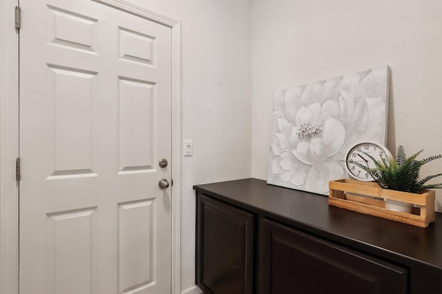 2032 Hunt St, Woodland, CA 95776 - view of doorway to outside