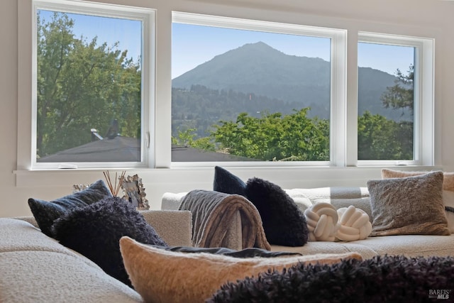 20 Almenar Dr, Greenbrae, CA 94904 - living room featuring a mountain view