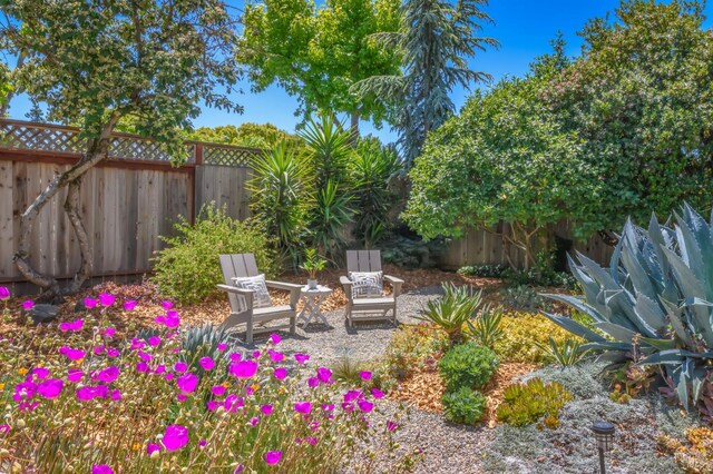 1721 Northstar Dr, Petaluma, CA 94954 - view of fenced backyard