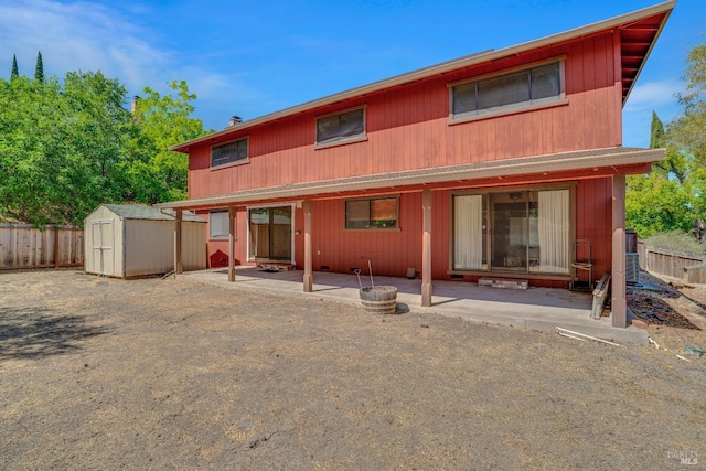 4009 Rimrock Dr, Antioch, CA 94509 - back of property with a patio area