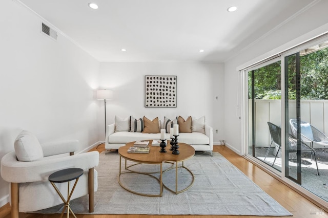 9 California Condor Way, Novato, CA 94949 - living room with recessed lighting, light wood-style floors, baseboards, and ornamental molding