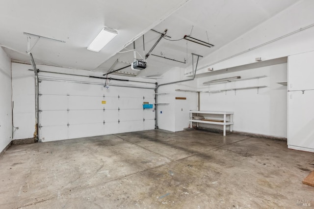 9 California Condor Way, Novato, CA 94949 - garage with a garage door opener