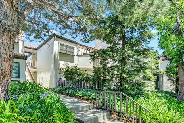 21100 Gary Dr Unit 215, Hayward, CA 94546 - view of front of home featuring stucco siding