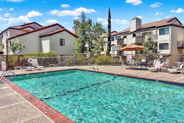 21100 Gary Dr Unit 215, Hayward, CA 94546 - community pool with a residential view and a patio