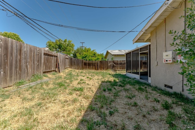 2235 Nottingham Dr, Fairfield, CA 94534 - view of yard with a sunroom