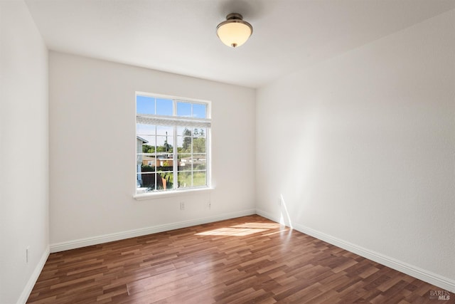 1039 Aston Cir, Santa Rosa, CA 95404 - spare room featuring wood finished floors and baseboards