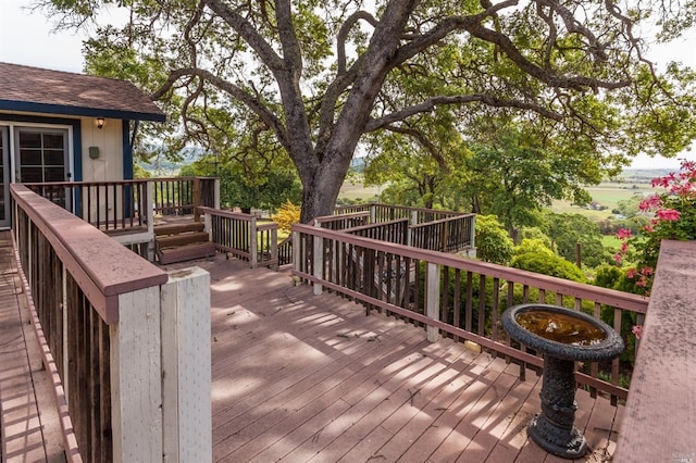 5010 Sleepy Hollow Ln, Fairfield, CA 94534 - view of wooden deck