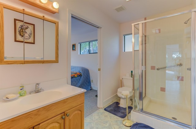 5010 Sleepy Hollow Ln, Fairfield, CA 94534 - ensuite bathroom with vanity, a stall shower, and toilet