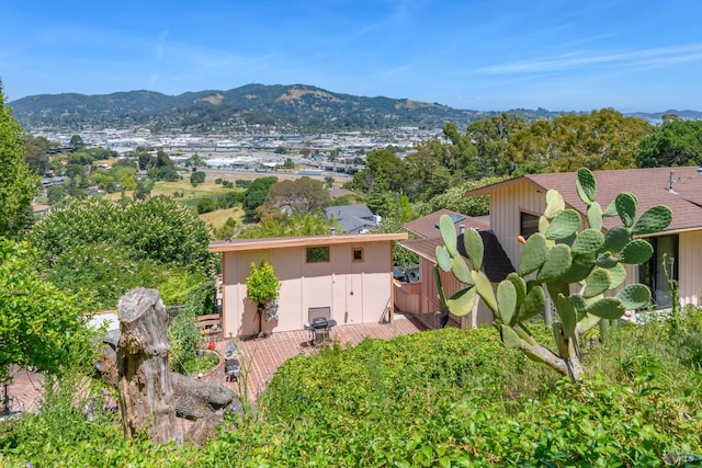 221 Tiburon Blvd, San Rafael, CA 94901 - view of mountain backdrop