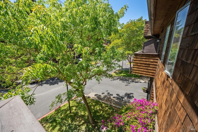 13 Freedom Ln S, Petaluma, CA 94952 - view of balcony