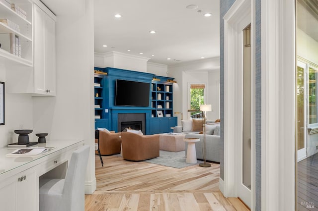 30 Sandy Ln, Mill Valley, CA 94941 - living room featuring crown molding, light wood-style floors, a lit fireplace, and recessed lighting