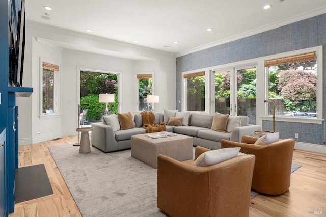 30 Sandy Ln, Mill Valley, CA 94941 - living room featuring crown molding, light wood-style floors, baseboards, and recessed lighting