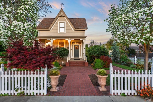 406 Franklin St, Napa, CA 94559 - view of front of house featuring roof with shingles