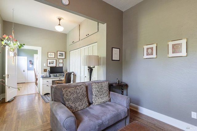 406 Franklin St, Napa, CA 94559 - living area with an office area, light wood-style floors, and baseboards