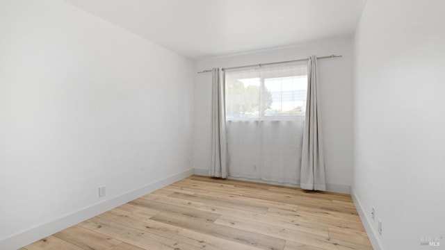 265 Chestnut St, Dixon, CA 95620 - unfurnished room with wood-type flooring and baseboards