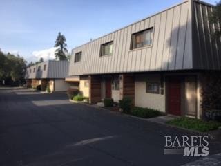 319 N St Unit 2, Healdsburg, CA 95448 - view of multi unit property