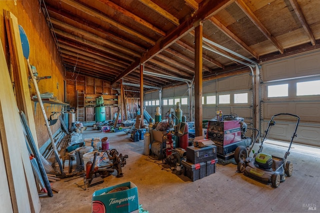 1961 Foothill Dr, Redwood Valley, CA 95470 - view of garage