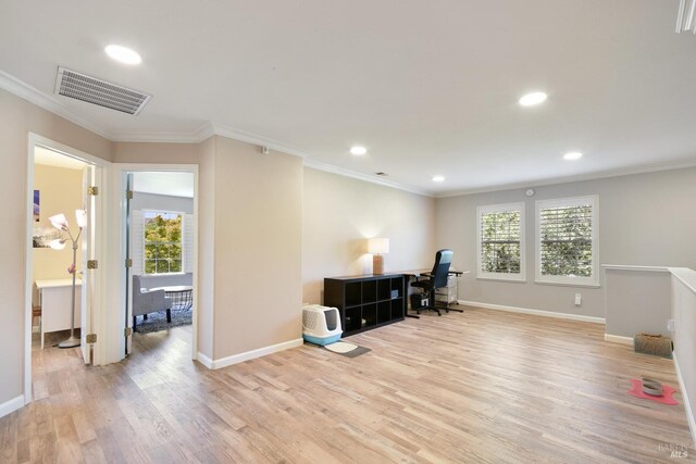712 Tahoe Ct, Fairfield, CA 94534 - office with healthy amount of natural light, light wood finished floors, baseboards, ornamental molding, and recessed lighting