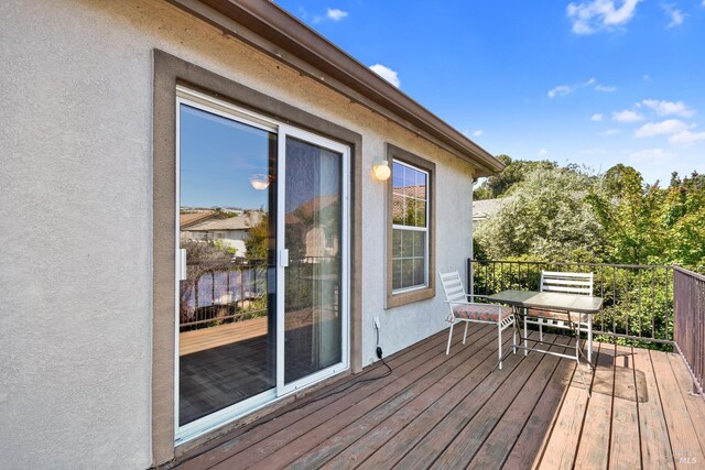 712 Tahoe Ct, Fairfield, CA 94534 - view of wooden deck