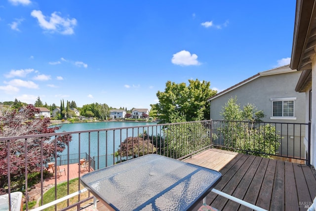 712 Tahoe Ct, Fairfield, CA 94534 - wooden deck featuring a water view