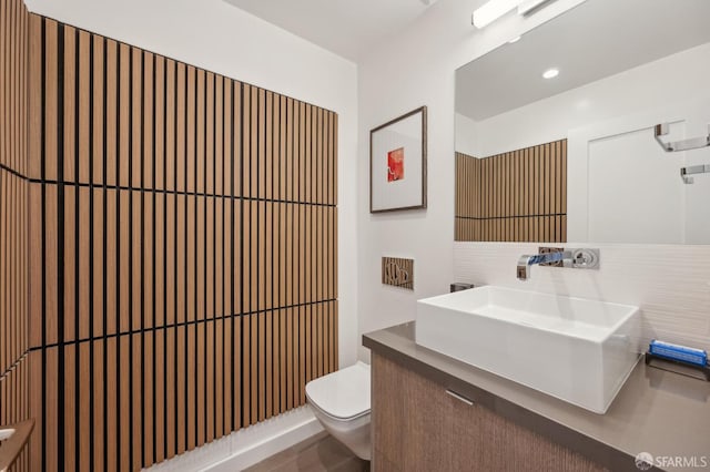 56 Aztec St, San Francisco, CA 94110 - bathroom with toilet and vanity