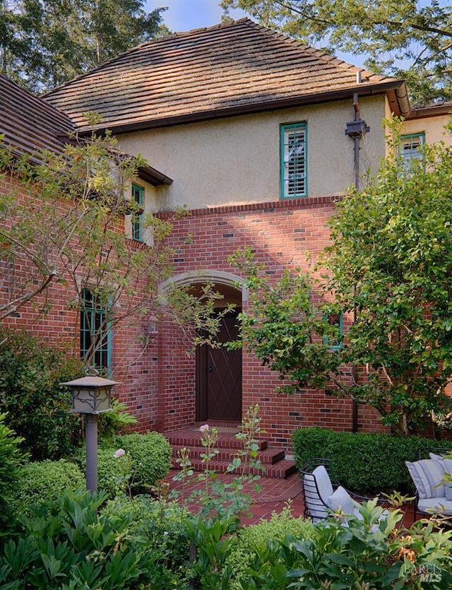 3850 Montecito Ave, Santa Rosa, CA 95404 - back of house featuring stucco siding and brick siding