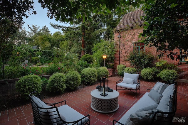3850 Montecito Ave, Santa Rosa, CA 95404 - view of patio featuring an outdoor living space