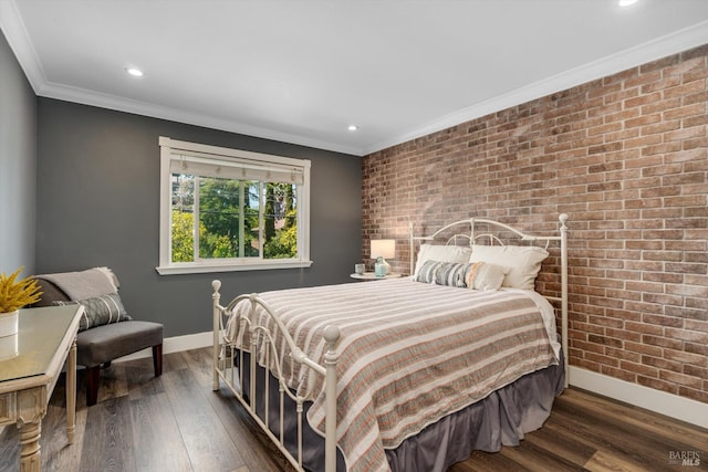 4260 Plass Dr, Napa, CA 94558 - bedroom featuring baseboards, crown molding, brick wall, wood finished floors, and recessed lighting