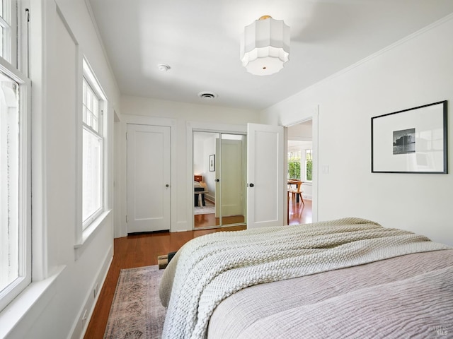 9 Park St, San Rafael, CA 94901 - bedroom featuring wood finished floors and a closet