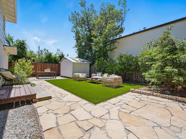 9 Park St, San Rafael, CA 94901 - view of patio / terrace featuring outdoor lounge area